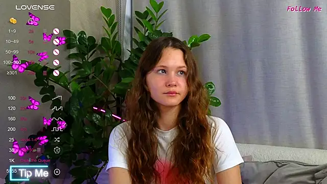 AmeliRoyse online show from October 7, 5:10 pm