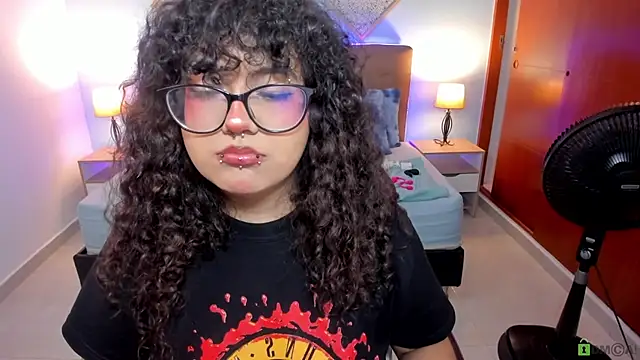  Lilly miller online show from September 19, 8:20 pm