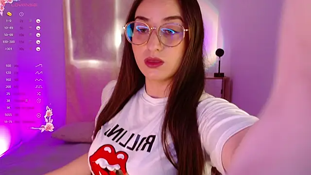 KARINA FLOWER  online show from March 6, 11:47 am