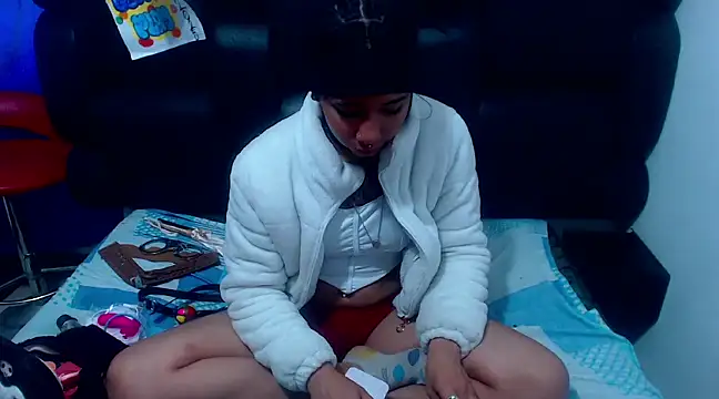 Snapshot of XxxReinaSexyBodyxxX777 chatting on March 12, 1:08 pm XxxReinaSexyBodyxxX777 online show from March 12, 1:08 pm