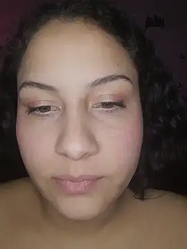 esmeralda jadees online show from March 12, 7:46 am