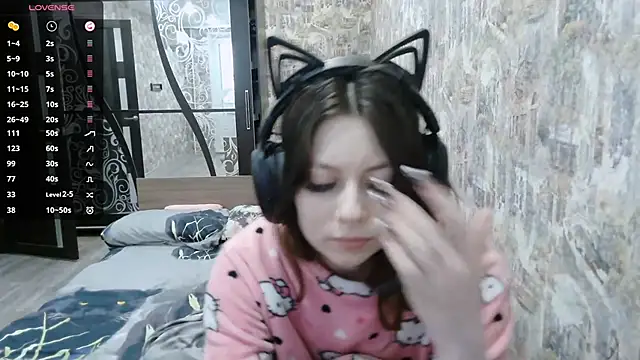 RendyDow online show from November 17, 8:20 am