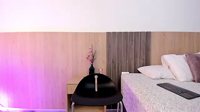  SamantaGomez online show from September 13, 7:57 pm