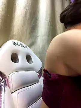 Snapshot of sweet__thang chatting on October 18, 8:09 pm sweet thang online show from October 18, 8:09 pm