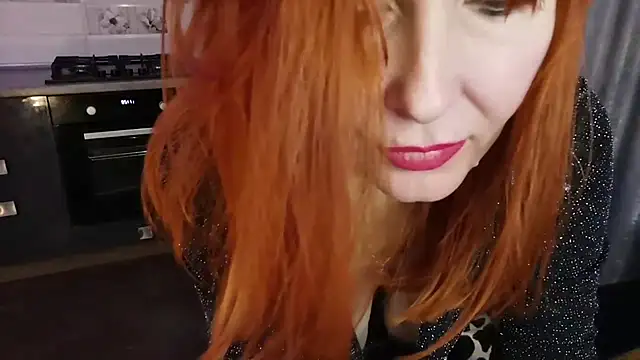 emlana online show from February 22, 7:03 pm