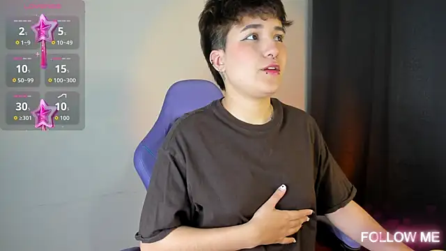 Snapshot of emma_cute7 chatting on September 11, 2:22 am emma cute7 online show from September 11, 2:22 am