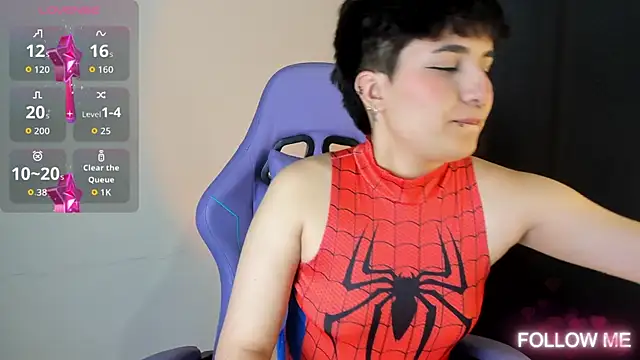 Snapshot of emma_cute7 chatting on September 16, 3:40 am emma cute7 online show from September 16, 3:40 am