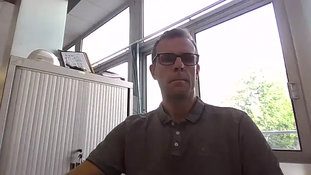 Simon 76 online show from September 19, 4:29 pm