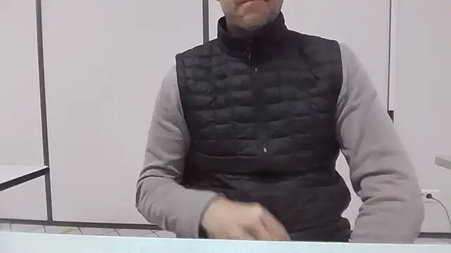 Simon 76 online show from October 24, 10:22 am