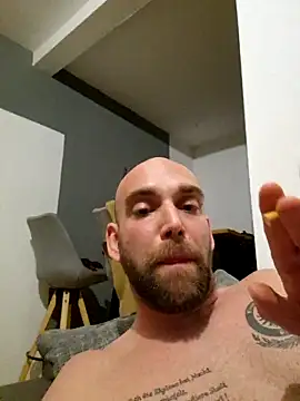 Smokeym123 online show from March 14, 2:10 am