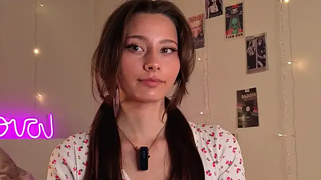 Snapshot of EditaBails chatting on September 20, 6:42 pm EditaBails online show from September 20, 6:42 pm