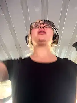 VictoriaGerard Pink online show from September 22, 1:02 pm