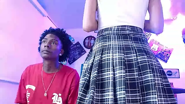 lili roussi online show from September 28, 12:49 am