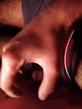 Snapshot of Mr_skywalker chatting on December 5, 11:41 am Mr skywalker online show from December 5, 11:41 am