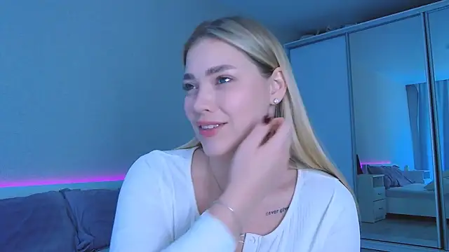 DIANAxxxDIAMOND online show from November 16, 9:26 am