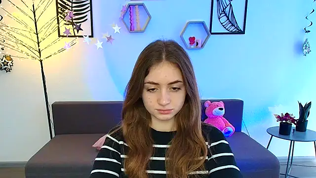 LilyHaart online show from March 11, 2:07 pm