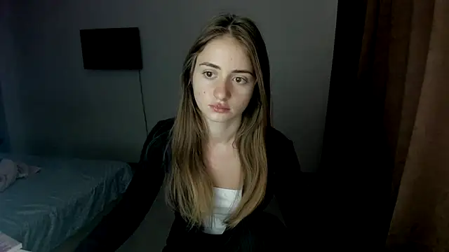 LilyHaart online show from September 30, 5:45 am