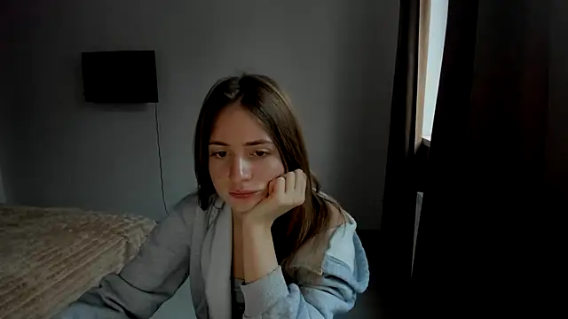 LilyHaart online show from October 22, 4:35 am