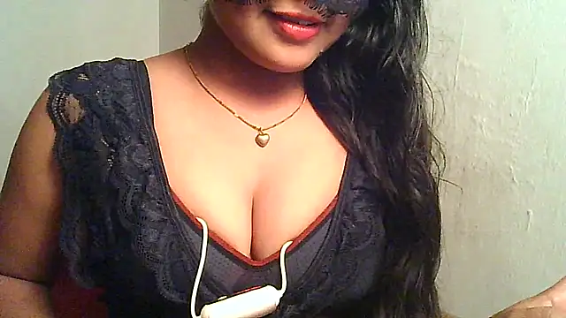 Snapshot of Cludi-New chatting on March 18, 5:21 pm Cludi-New online show from March 18, 5:21 pm