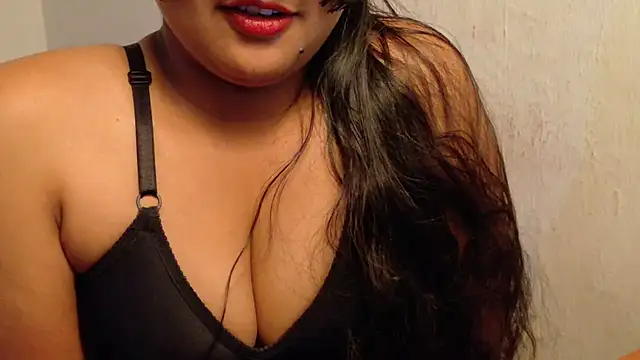 Snapshot of Cludi-New chatting on October 15, 3:06 am Cludi-New online show from October 15, 3:06 am