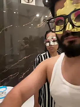 lustyindiancouple online show from March 15, 4:43 pm