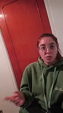 couplechange online show from December 1, 7:02 am