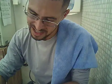 pdasgyn online show from September 11, 1:55 pm