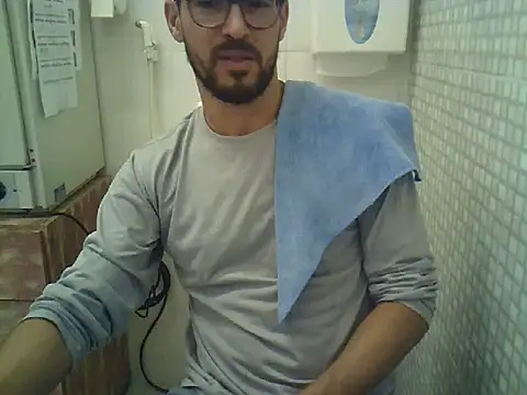 pdasgyn online show from October 1, 1:39 pm