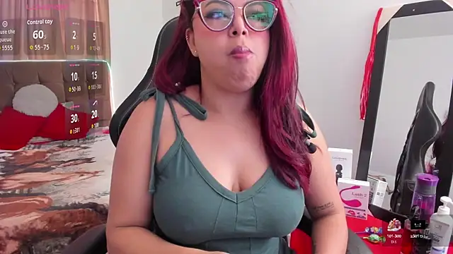 Mehlany Moretz online show from September 19, 6:30 pm