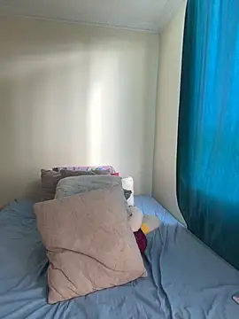 Ivelleee  online show from September 19, 9:37 pm