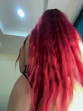 Ivelleee  online show from October 19, 12:00 am