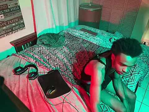 Snapshot of anthonyroth chatting on March 17, 1:24 am anthonyroth online show from March 17, 1:24 am