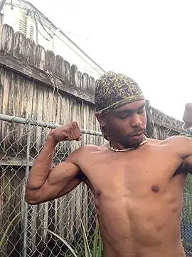 Snapshot of anthonyroth chatting on March 22, 10:15 pm anthonyroth online show from March 22, 10:15 pm