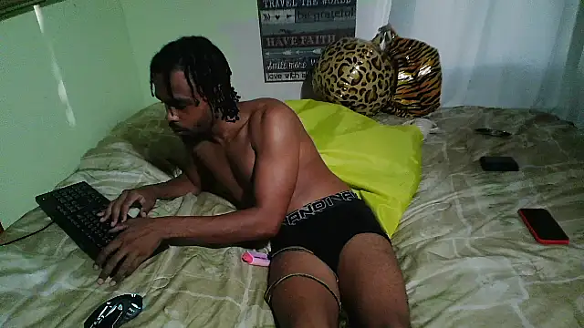 Snapshot of anthonyroth chatting on November 1, 9:17 pm anthonyroth online show from November 1, 9:17 pm