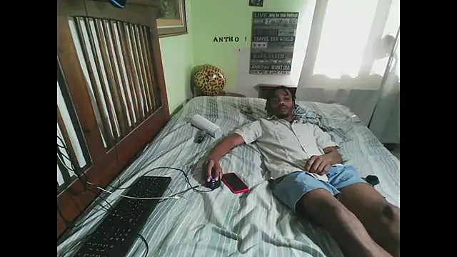 Snapshot of anthonyroth chatting on November 24, 7:02 pm anthonyroth online show from November 24, 7:02 pm