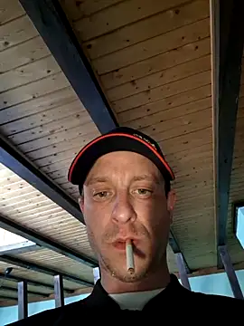 Snapshot of svenpfeifer chatting on March 20, 1:15 pm svenpfeifer online show from March 20, 1:15 pm