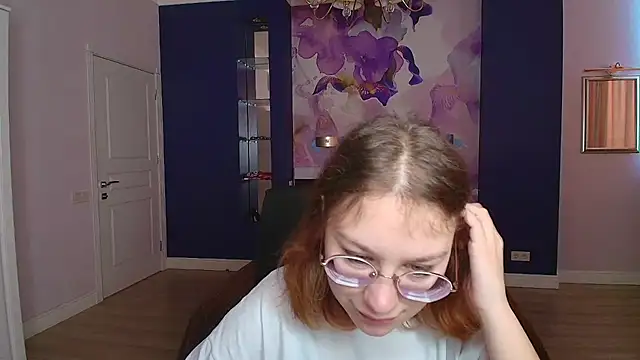 AngelinaLow online show from March 14, 9:24 am