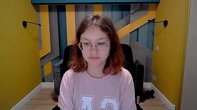 AngelinaLow online show from March 16, 9:38 am