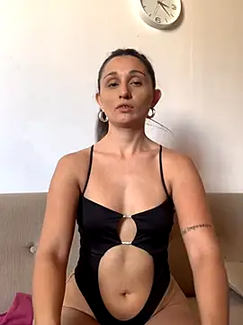 luci brecman online show from October 19, 3:56 pm