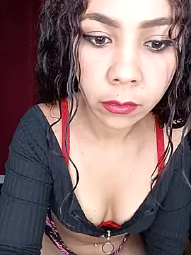 Snapshot of Zafiiiro_ chatting on March 16, 2:21 am Zafiiiro online show from March 16, 2:21 am