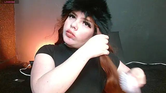 Snapshot of Nathaly_Rose1126 chatting on September 15, 1:22 pm Nathaly Rose1126 online show from September 15, 1:22 pm