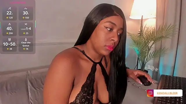 Kendallbleer online show from October 20, 11:54 am