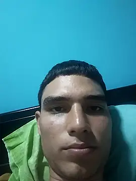 Snapshot of Saul_yei chatting on March 13, 6:26 am Saul yei online show from March 13, 6:26 am