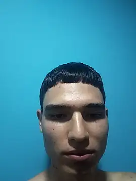 Snapshot of Saul_yei chatting on March 15, 3:06 pm Saul yei online show from March 15, 3:06 pm