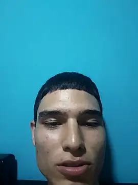 Snapshot of Saul_yei chatting on March 15, 6:10 pm Saul yei online show from March 15, 6:10 pm