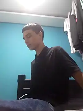 Snapshot of Saul_yei chatting on March 16, 1:38 am Saul yei online show from March 16, 1:38 am