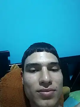 Snapshot of Saul_yei chatting on March 18, 10:48 pm Saul yei online show from March 18, 10:48 pm