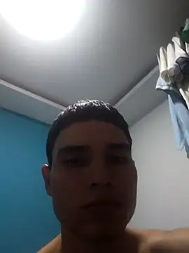 Snapshot of Saul_yei chatting on March 20, 6:41 am Saul yei online show from March 20, 6:41 am