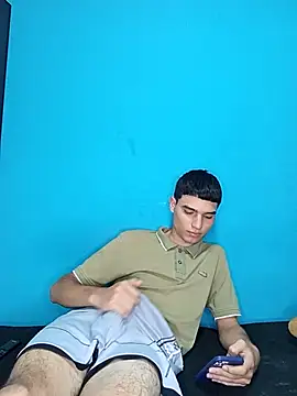 Snapshot of Saul_yei chatting on September 13, 12:21 am Saul yei online show from September 13, 12:21 am