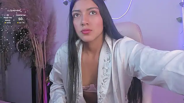 Quiinn bx online show from September 8, 7:13 pm